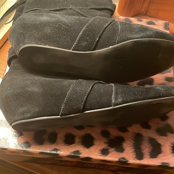 Suede Boots - Picture 3 of 6
